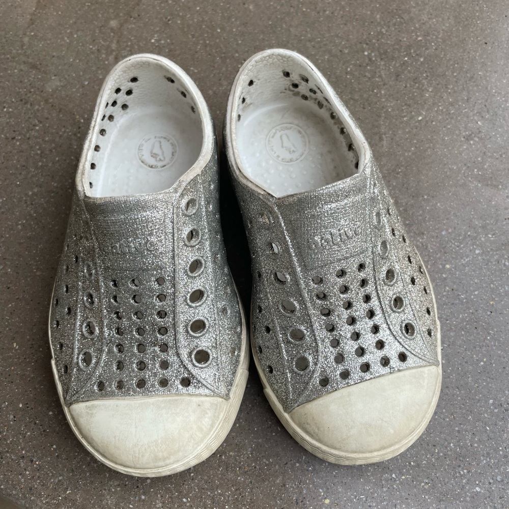 Sparkly silver natives